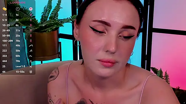 Chat XXX en directo de LianaFord