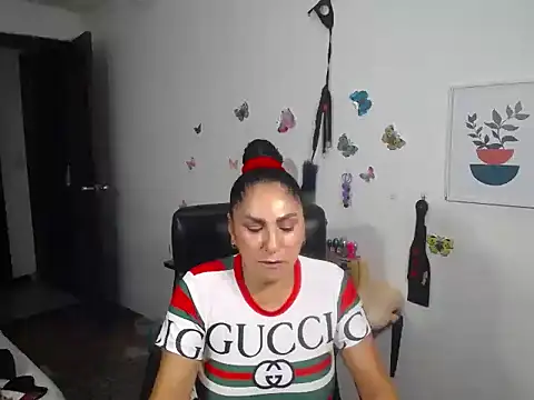 mature_bigboobs10 live XXX chat