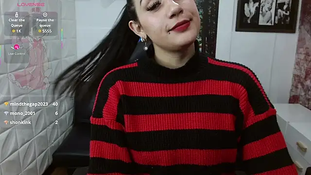 gigi_gilt_: απευθείας συνομιλία ΧΧΧ