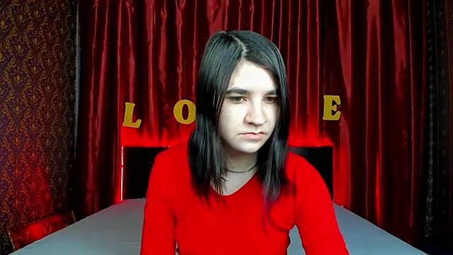 _Polly_Love_ Chat XXX in diretta
