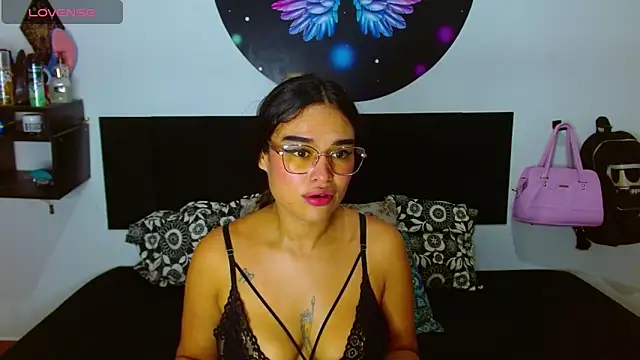 XXX chat uživo modela Ana_Riderr