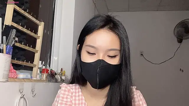 Tieu-May – Live XXX-chat