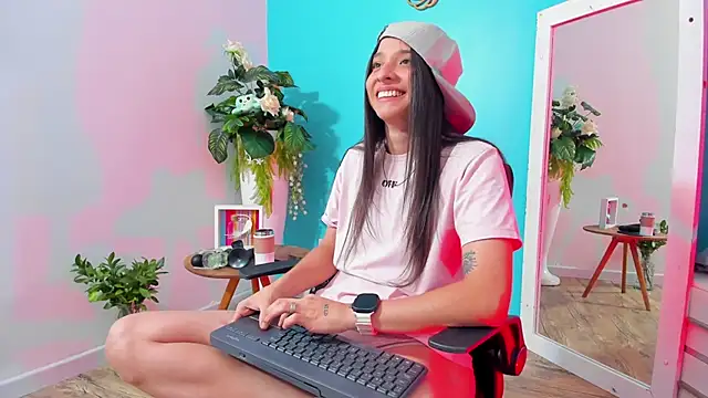 ViictoriiaSaenz: онлайн-секс-чат