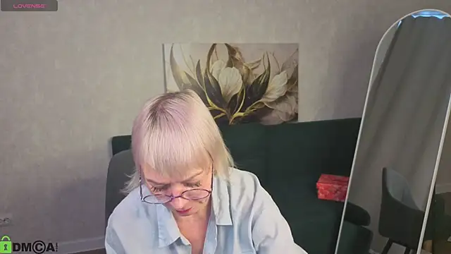 Ann_Annise: онлайн-секс-чат