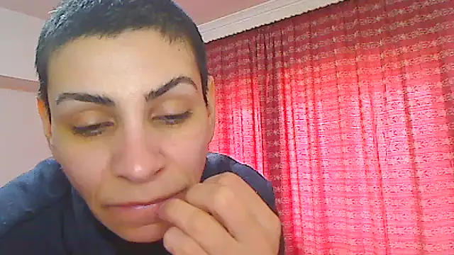 Czat XXX na żywo – hotSANDRA_STARR