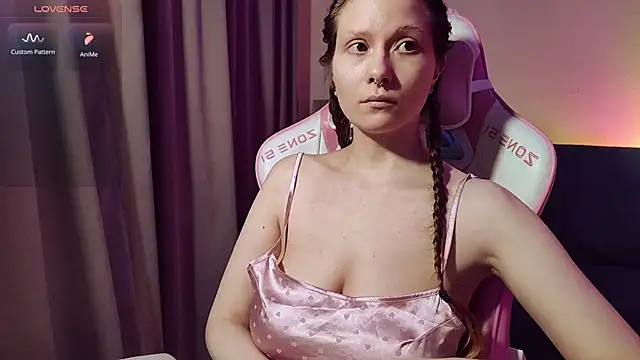 Chat +18 de Charly_Fox ao vivo