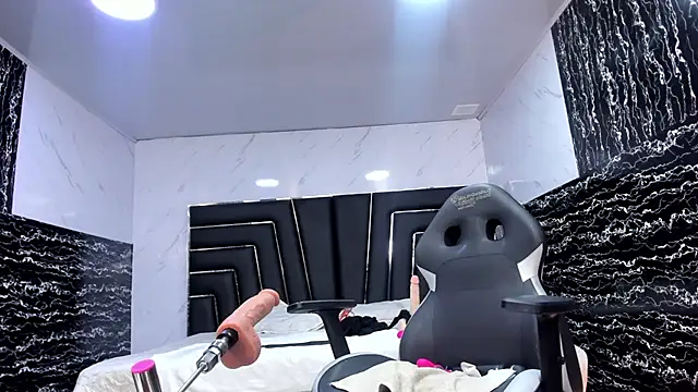 Czat XXX na żywo – Ladyy_Scarlett