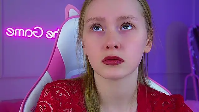 AgataFoxleyのライブXXXチャット