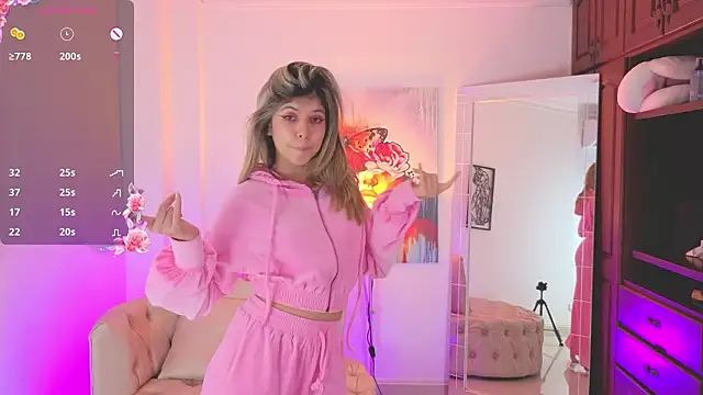 XXX chat uživo modela NATAASHA___