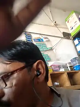 XXX chat uživo modela Srmotrs