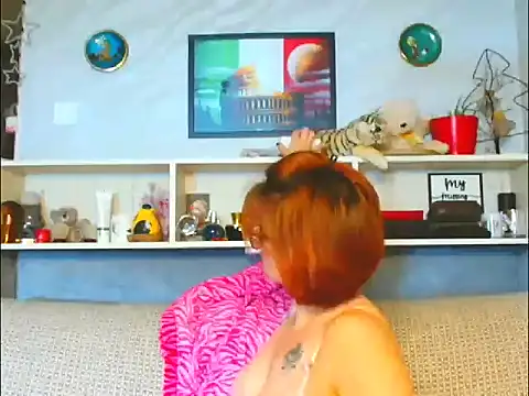 Natali3855 即時 XXX 聊天