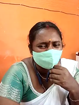 Webkamerová show Tamil_Ranjini