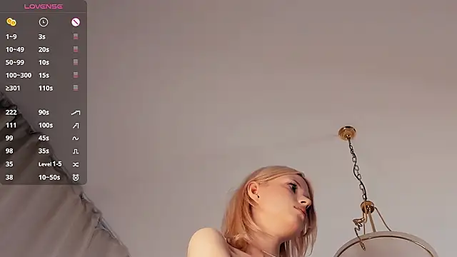 LaureMestler 现场XXX聊天