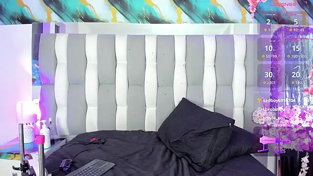 Chat +18 de IsaDiiaz ao vivo