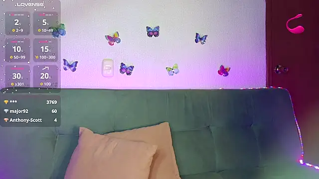 Chat +18 de Anihaa ao vivo