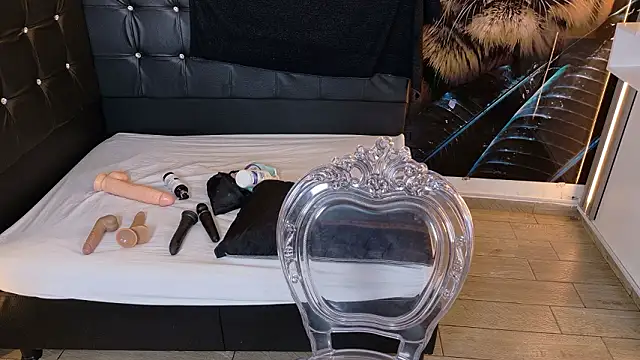 Bruja__Scarlata – Live XXX-chat