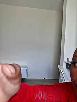 Kamdollie Adlı Modelin Canlı XXX Sohbeti