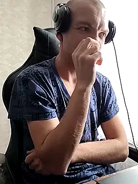 _uncle_Mitya-43_ Live XXX Chat