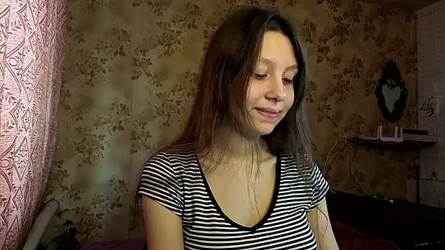 Chat +18 de QutieDaSweet ao vivo