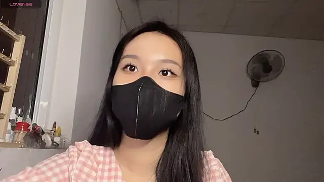 Czat XXX na żywo – Tieu-May