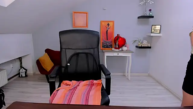 LollaGirl Live XXX Chat