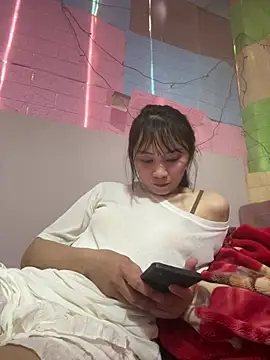 Lucky-baby077のライブXXXチャット