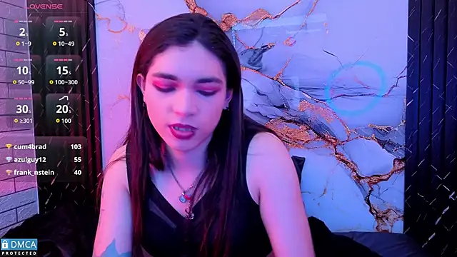 Chat +18 de MaeveKuro ao vivo