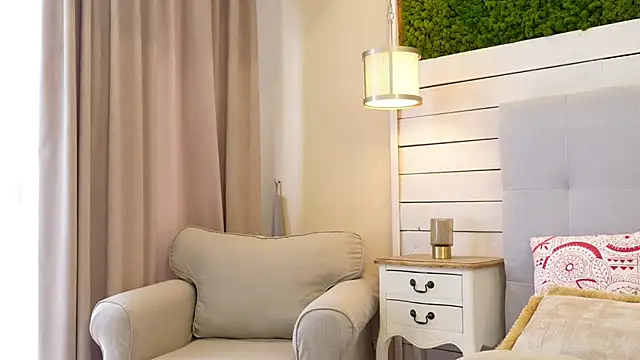 IsabellaMysty – Naživo XXX chat