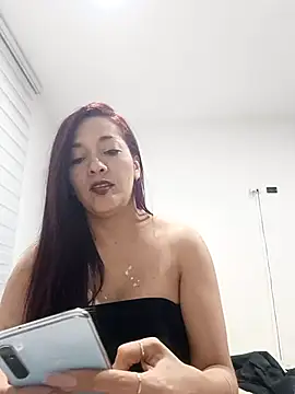 HoneyAngel2020: онлайн-секс-чат