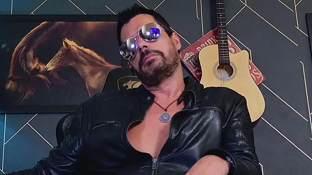 XXX chat uživo modela ChrisKox