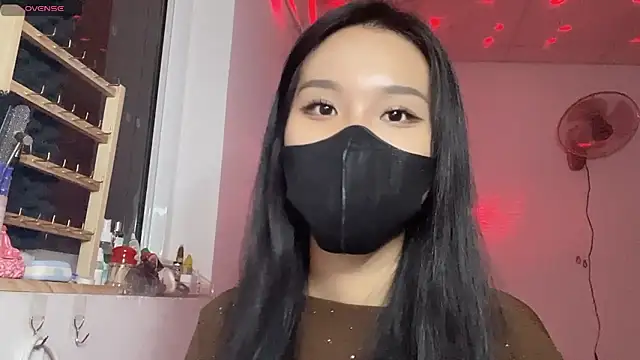 Chat +18 de Tieu-May ao vivo