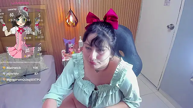 LOLAMAXI Chat XXX in diretta