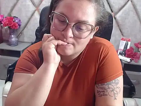 Chat XXX ao vivo de Sarah_Boobs_