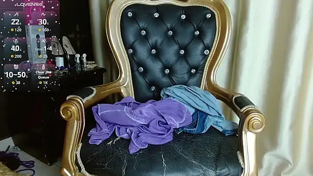 jolie_colette Adlı Modelin Canlı XXX Sohbeti