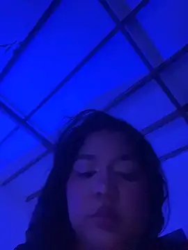 Isabella_Belmont Adlı Modelin Canlı XXX Sohbeti