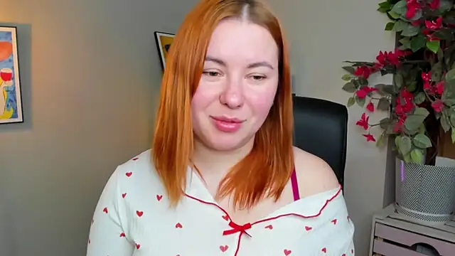 LAYLAxSTAR live XXX chat