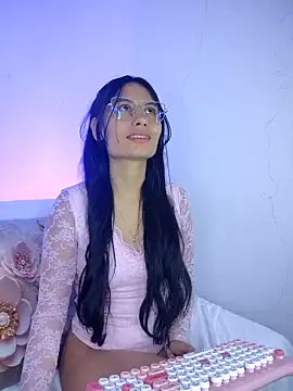 แชท XXX สดของ NayeCloud