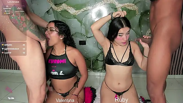 XXX chat uživo modela sexy_latinas_69