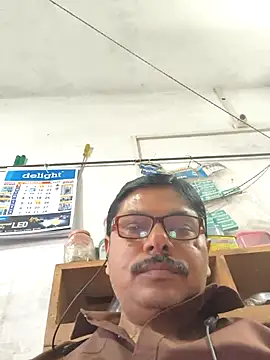 Srmotrs Adlı Modelin Canlı XXX Sohbeti