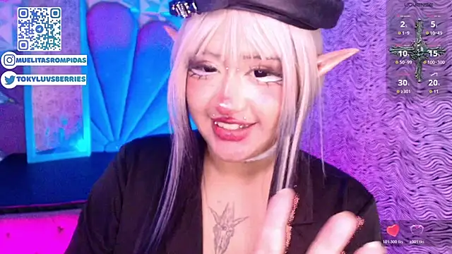 XXX chat uživo modela toky_doll