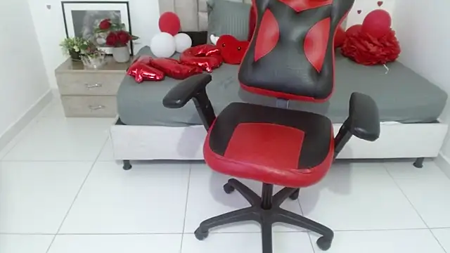 mister_fox723 webkamerás műsora