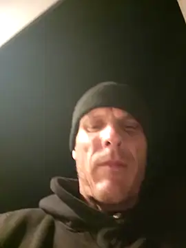 415cali925 Adlı Modelin Canlı XXX Sohbeti