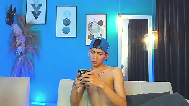 دردشة Marcus_and_Tony الجنسية المباشرة