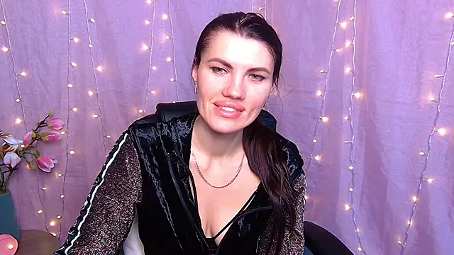 Chat XXX en directo de MilaLoona