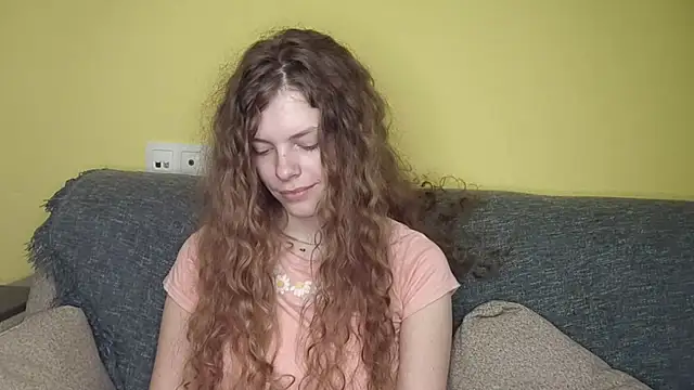 RayaNenlia 现场XXX聊天