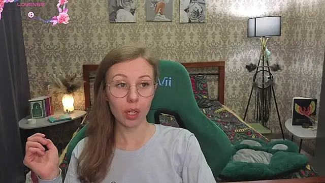 Lill_Ana 现场XXX聊天