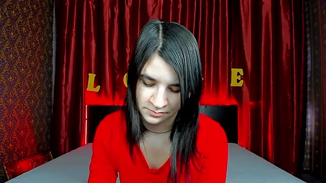 _Polly_Love_ élő XXX-chatje