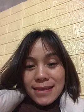 Sarahkiu – Live XXX-chat