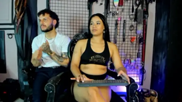 Twisted_Fantasy – Live XXX-chat