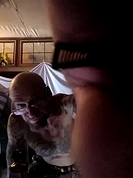 ShawnandDani7074 Pertunjukan Webcam